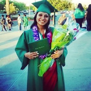 Meet your Posher, Lea